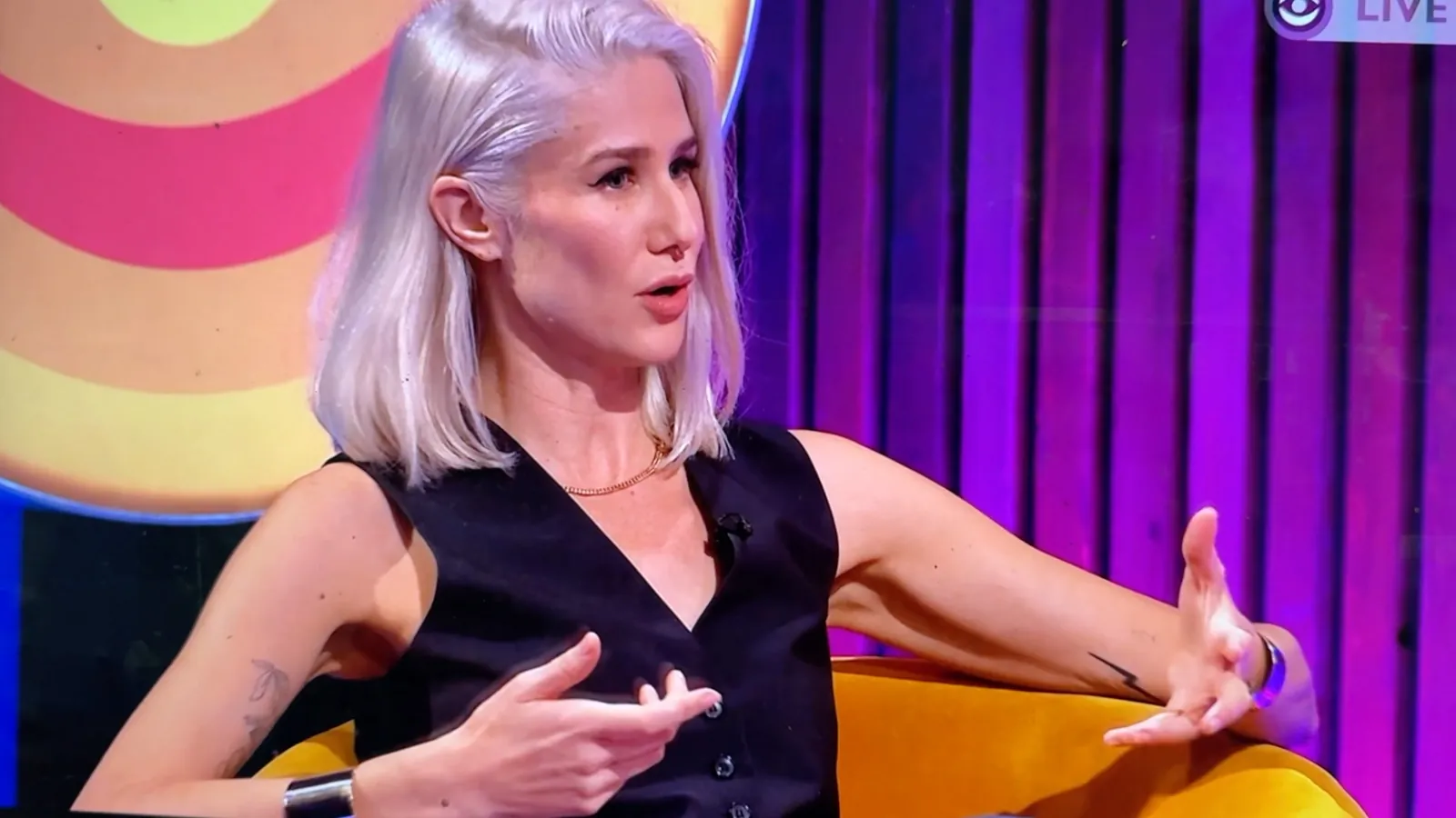 Dr Soph explaining contestant behaviour during Big Brother Late and Live